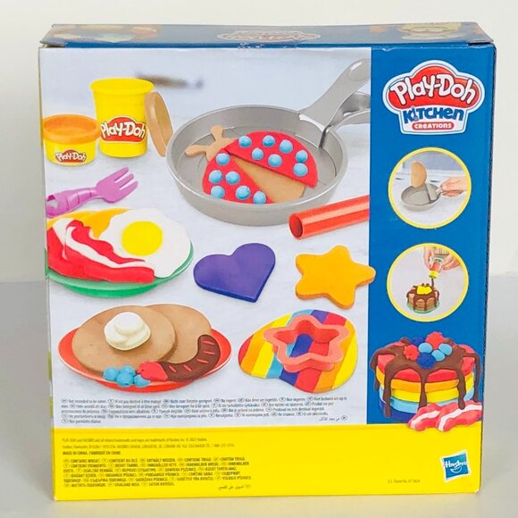New Play-Doh Kitchen Creations Flip 'n Pancakes Playset 14-Piece Breakfast Toy - Picture 9 of 14